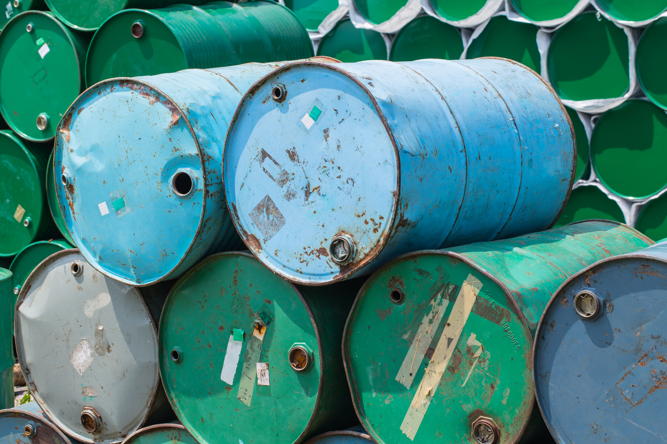 Barris a serem manejados após desativação de empreendimento